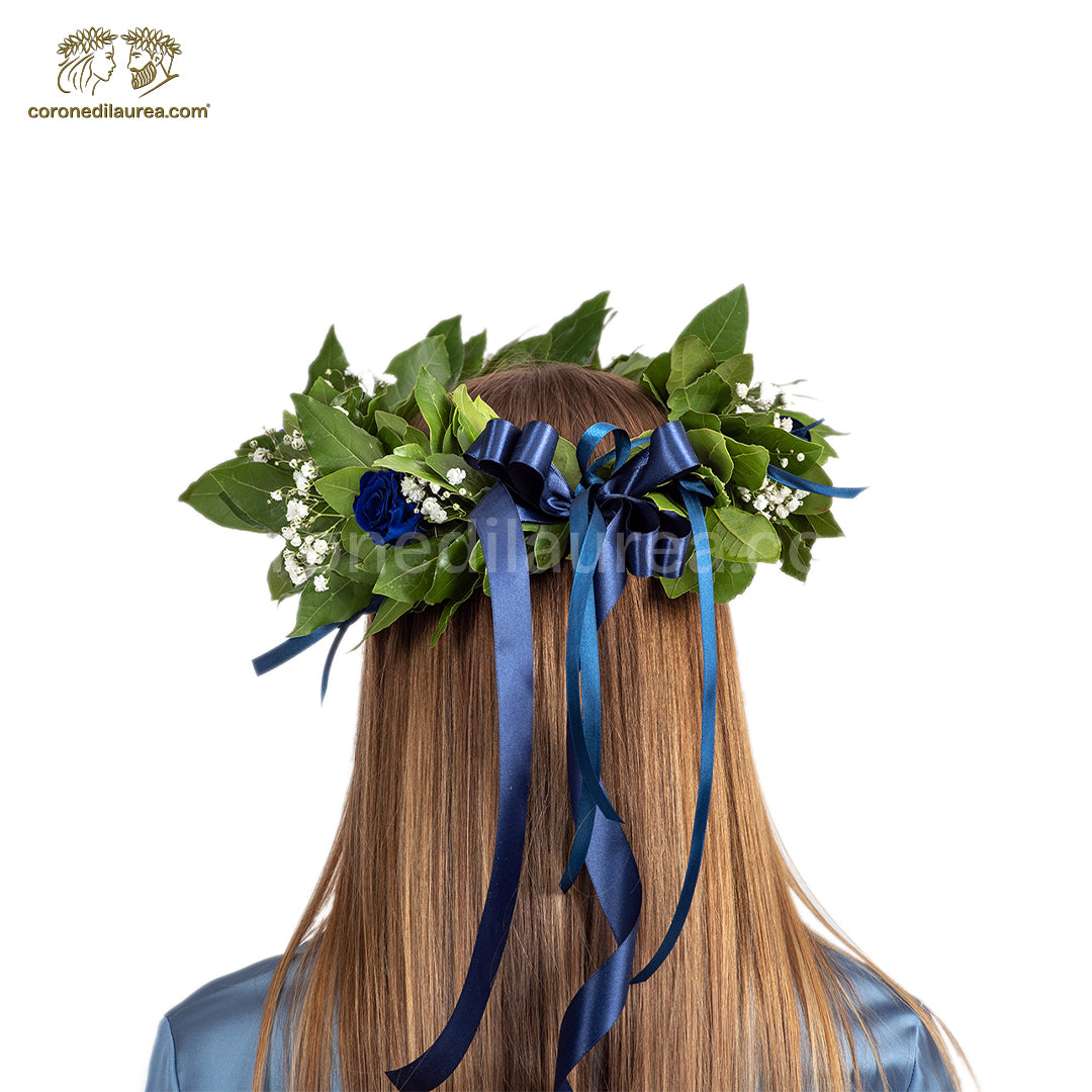 Corona di laurea Queenly, corona di alloro con rose stabilizzate gypsophila