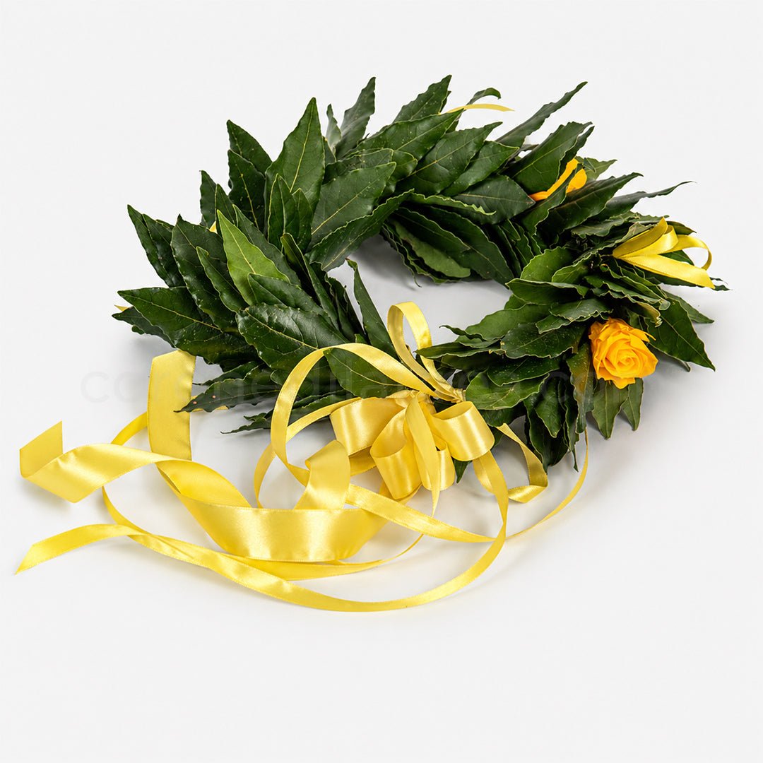 Corona d'alloro laurea Princely, corona di laurea roselline stabilizzate e fiocchetti di raso - coronedilaurea.com