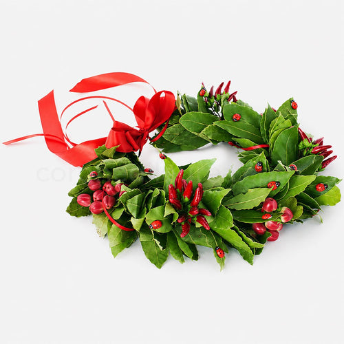 Corona di alloro per laurea Lucky Luck, con hypericum, peperoncini e coccinelle - coronedilaurea.com