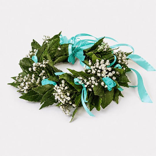 Corona di laurea Queenly, corona di alloro con rose stabilizzate gypsophila - coronedilaurea.com